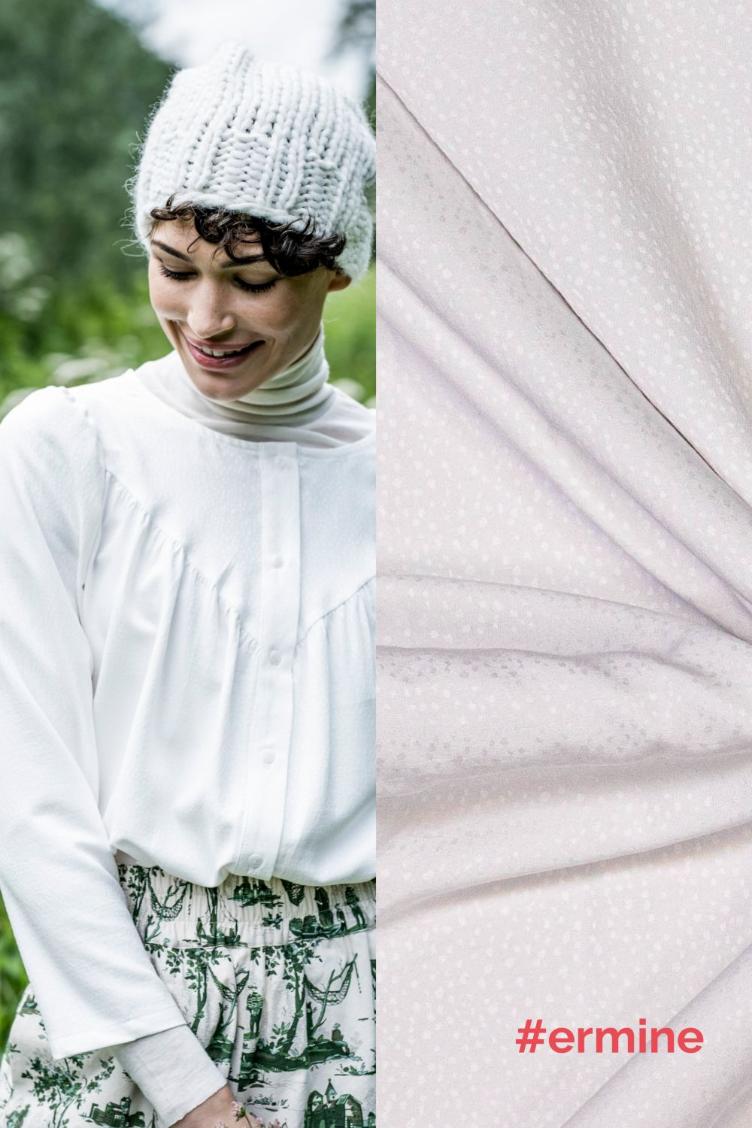 #Ermine, Viscose, Dots Ecru/White