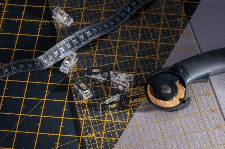 Hemline Gold Massband, schwarz - 0