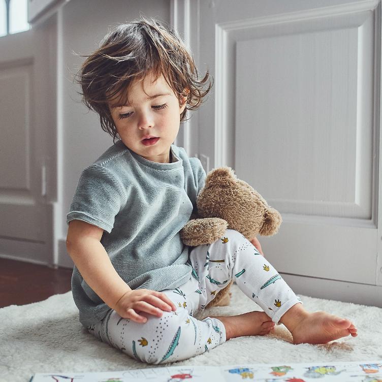 ikatee, `At Home` Baby Schnittmuster-Buch, Englisch - 2