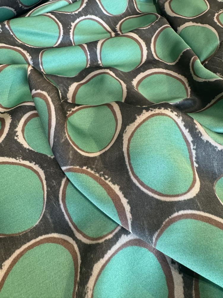 Viskose, mit grossen Dots, Grün