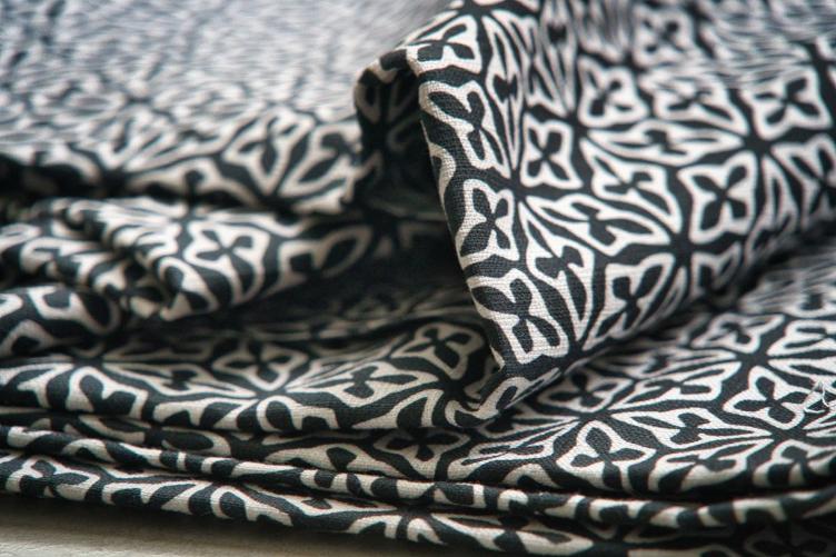 Seed Black, 50x140cm