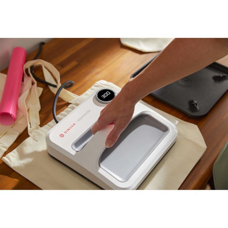 SINGER | momento Square Press - 6